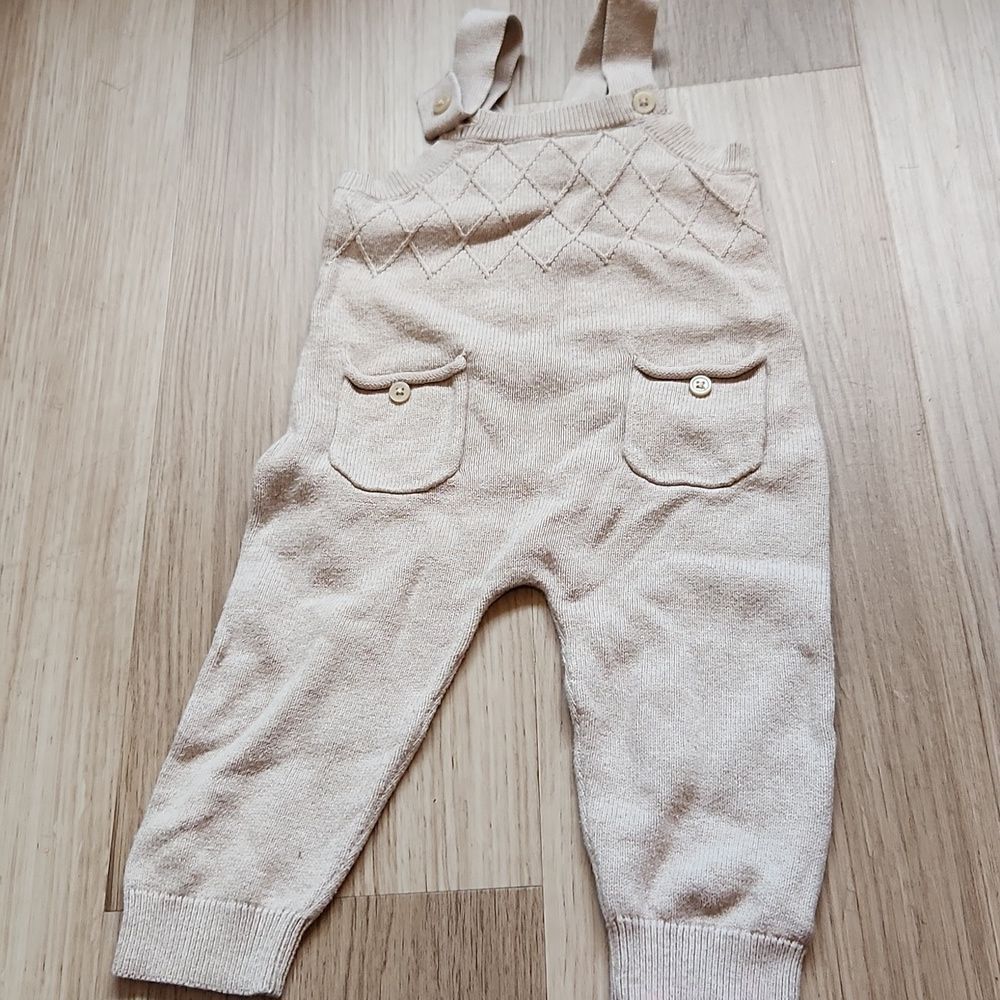Knit suspender pants